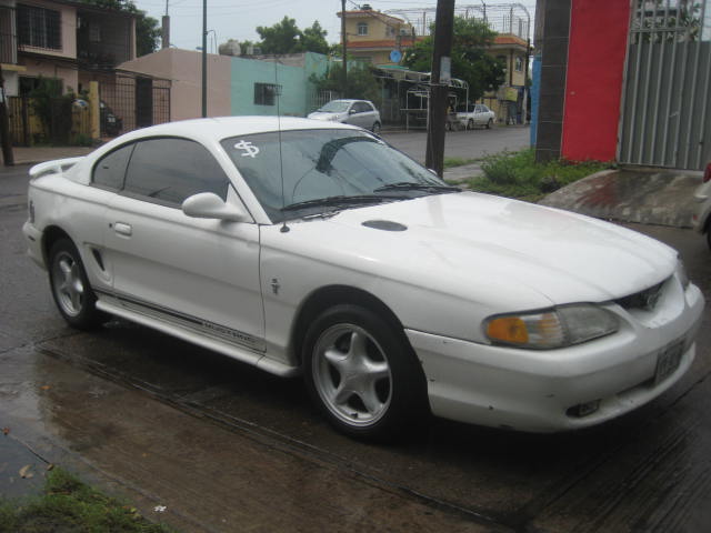 Ford Mustang 1998