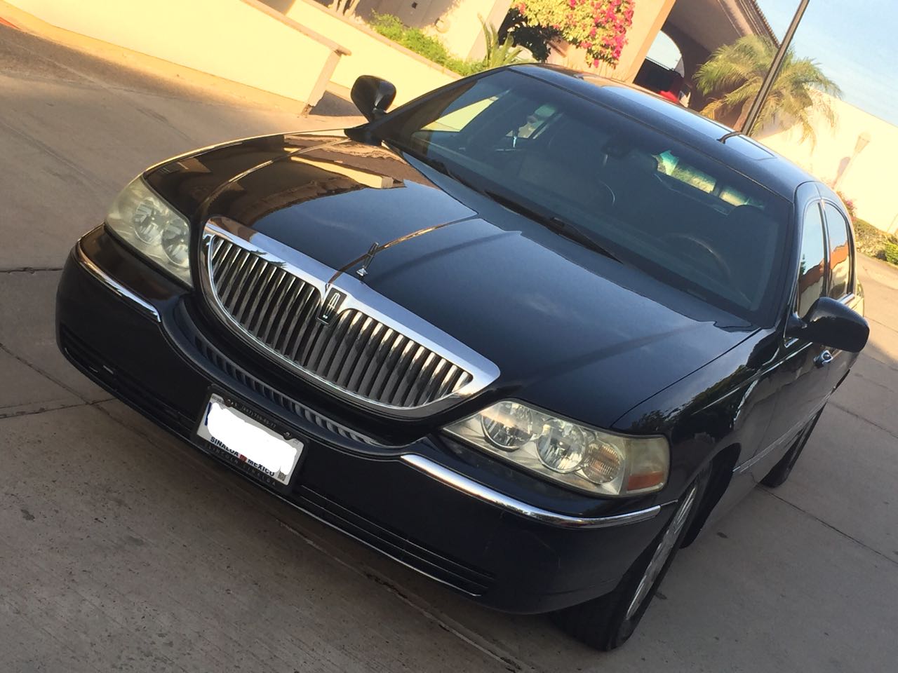 Lincoln Town Car 2003