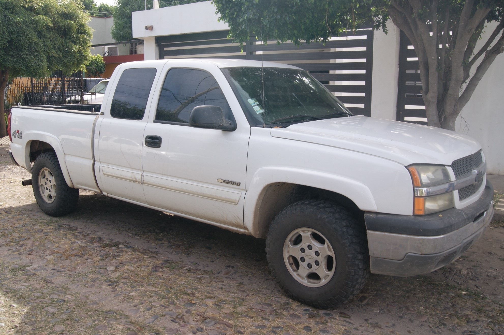 Chevrolet Silverado 2003